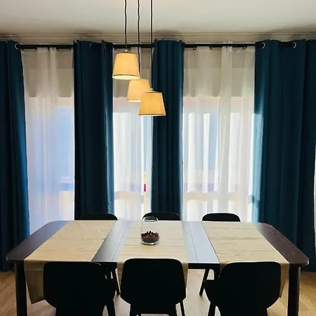 Beautiful - Family And Group Of Friends Apartment *
